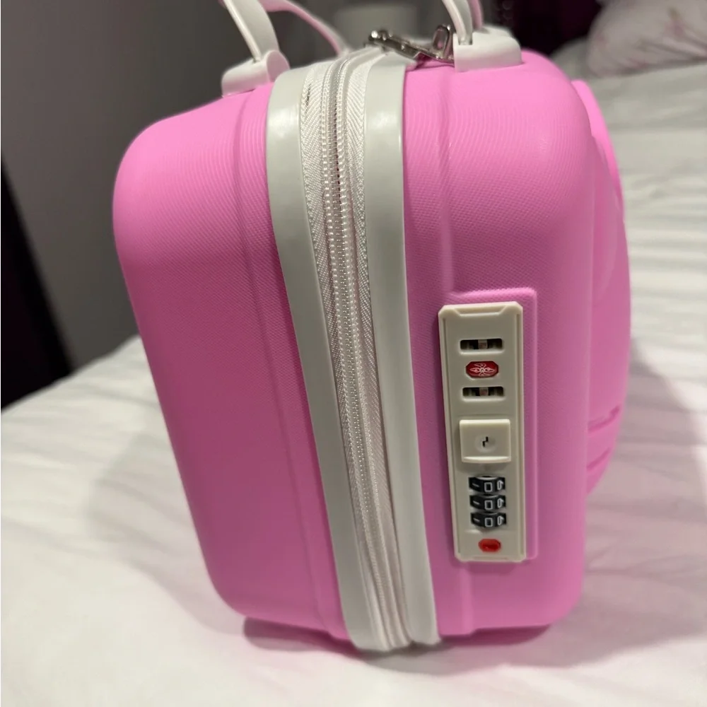 Pink Hello Kitty Lunch Box